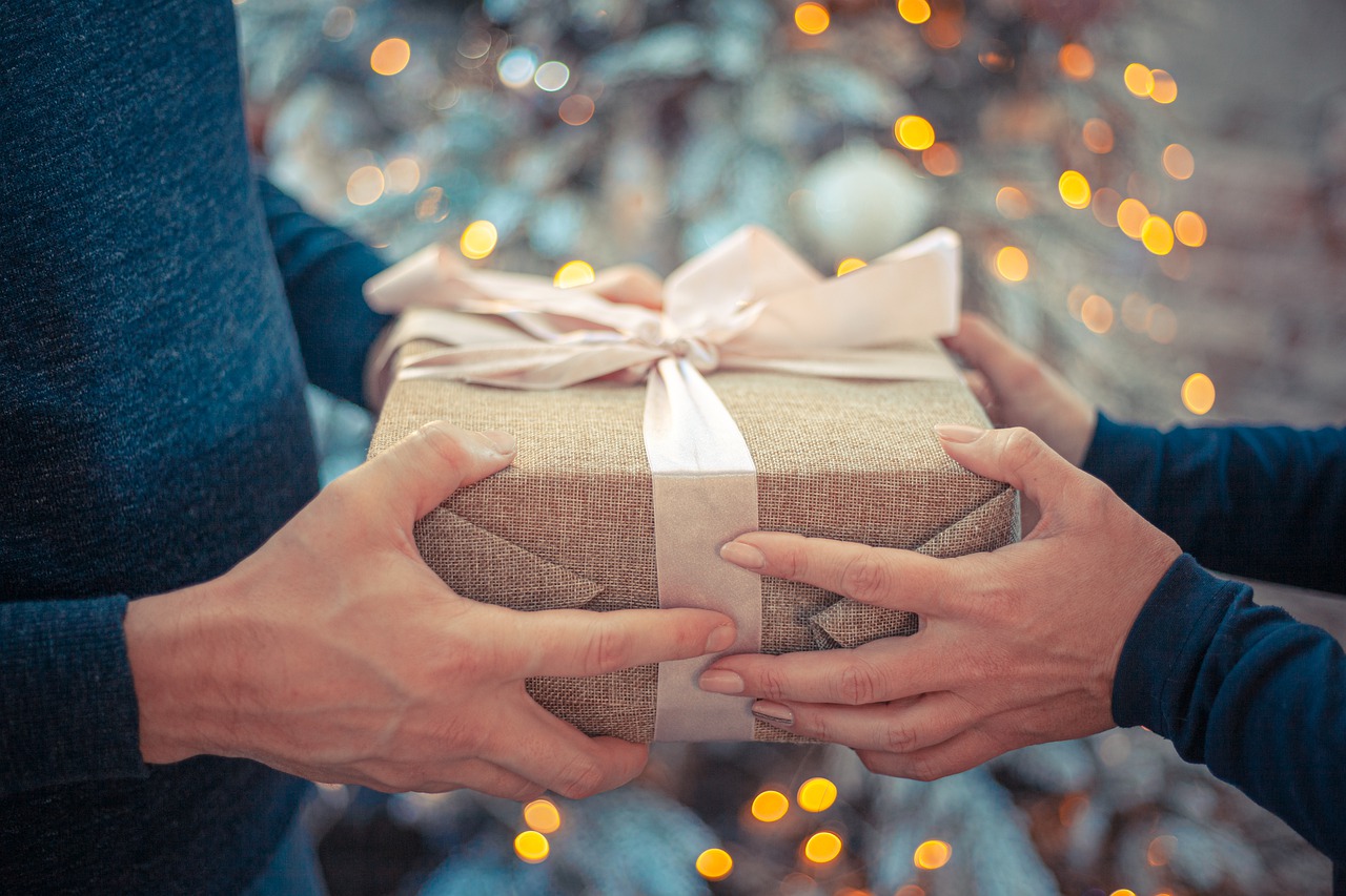 Gift Ideas to Ladies – For Husband Who Has Everything
