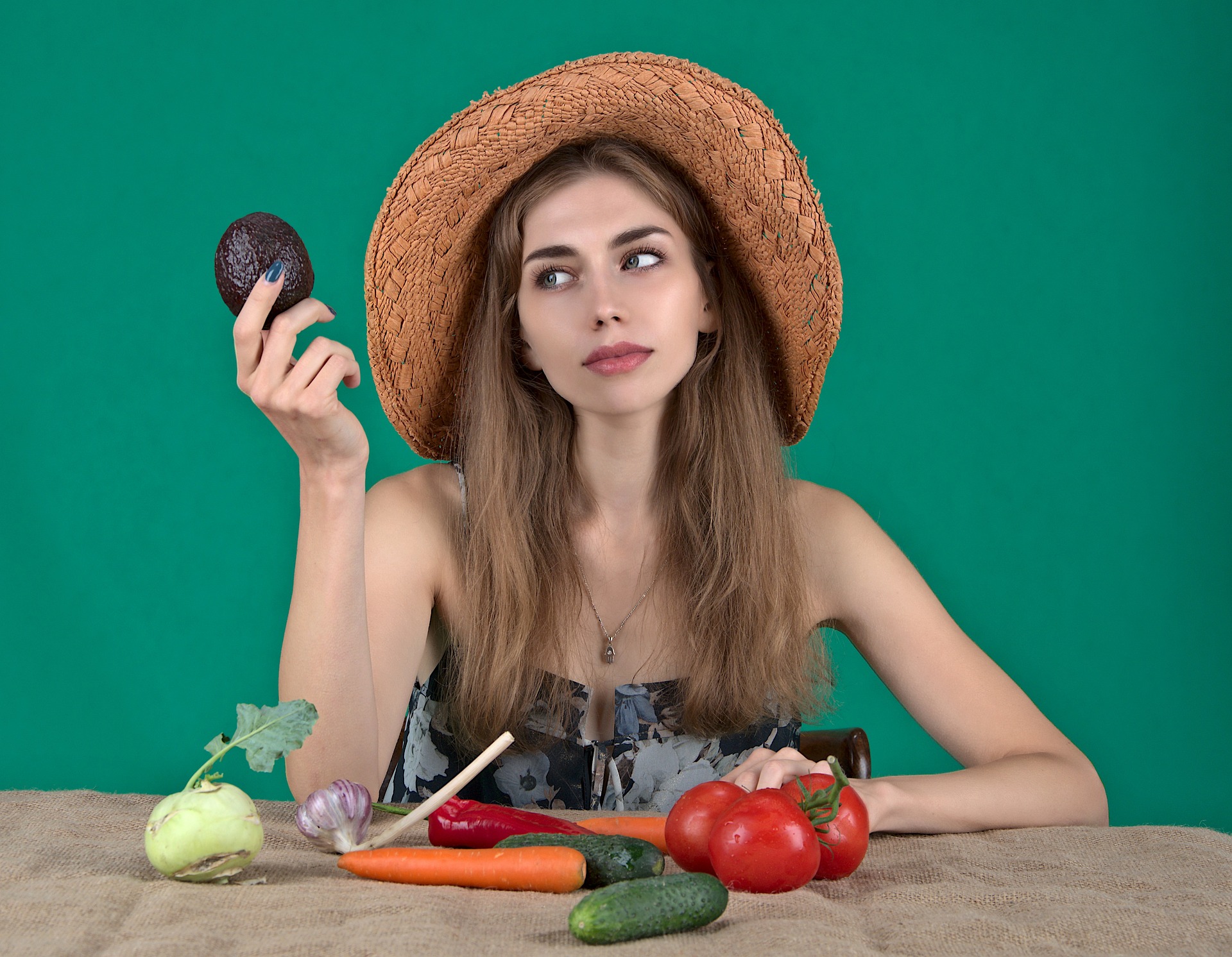 How to Reduce Cholesterol Naturally and Keep Your Heart Healthy