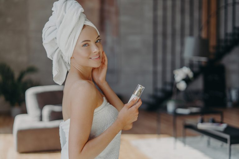 11 Healthy Habits for Glowing Skin to Practice Everyday